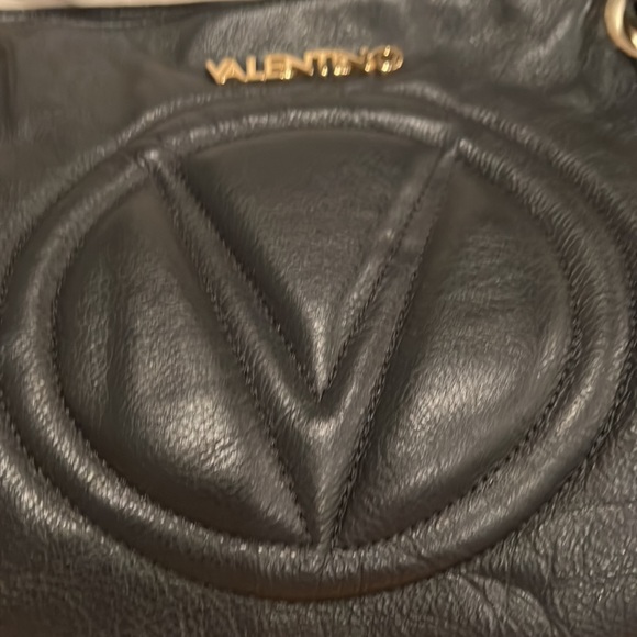 Valentino, black, leather shoulder bag with chain - Picture 5 of 9